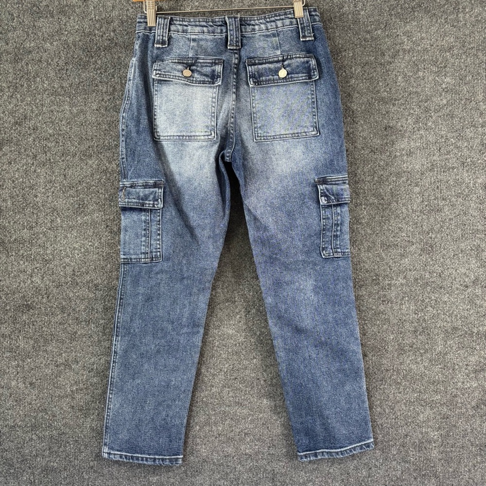 KanCan Women’s Avery Straight Leg Cargo Jeans Size 3/25 Medium Wash Pockets - Picture 2 of 8